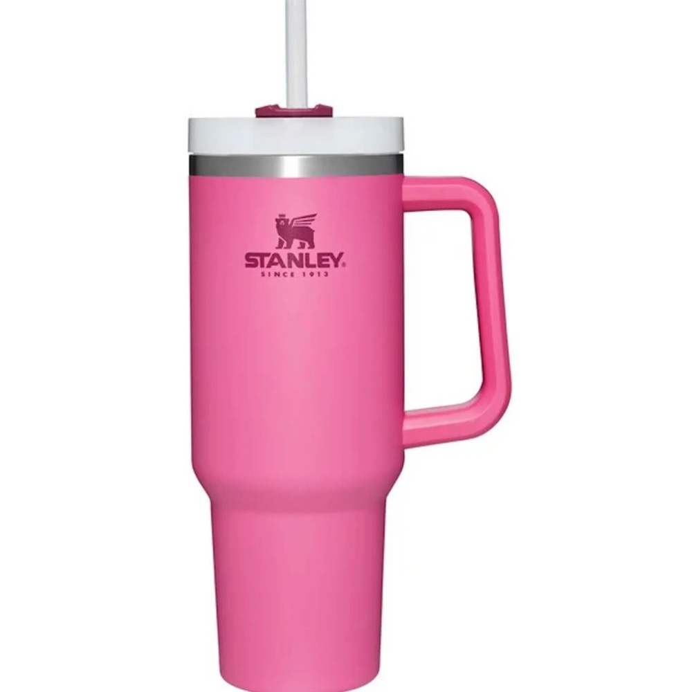 dark pink stanley 40oz!